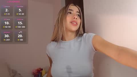 Mariana online show from 10-30-25, 09:26