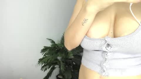 Mariana online show from 04-30-26, 03:35