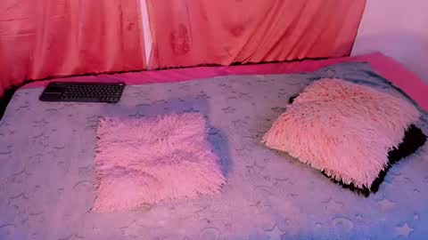 Mariana online show from 11-11-25, 11:10