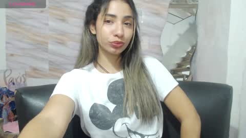 Mariana turner online show from 01-26-25, 02:35