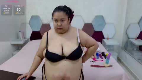 mariana online show from 02-26-26, 04:17