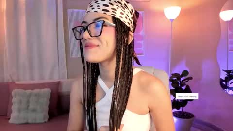 Mariana online show from 02-06-26, 12:19