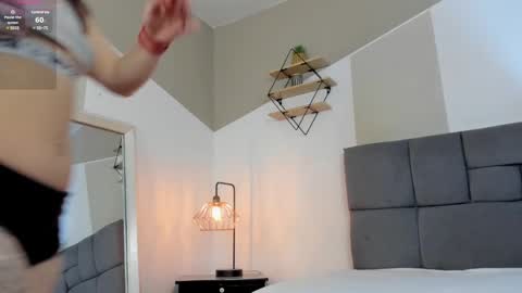 Mariana online show from 01-11-25, 08:32