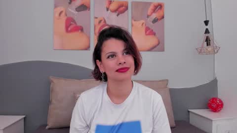 Mariana online show from 03-14-26, 01:38