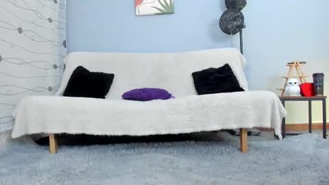 Mariana Vargas online show from 03-16-26, 08:46