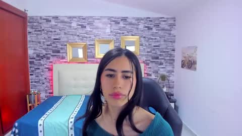 Mariana online show from 01-12-25, 12:28