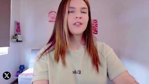 Snapshot of mariangeel_ chatting on 10-15-25, 03:23 mariangeel_ online show from 10-15-25, 03:23