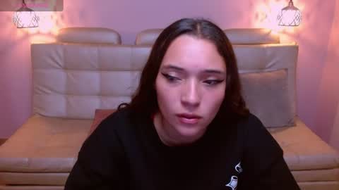 marianne_cam online show from 06-11-26, 01:31