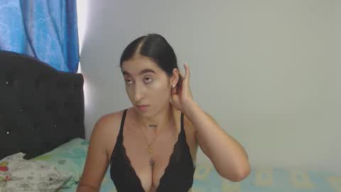 Snapshot of marianngell chatting on 04-13-26, 08:47 Mariangel online show from 04-13-26, 08:47