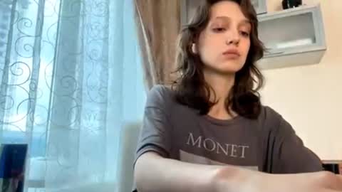 Snapshot of mariascannell chatting on 07-15-26, 07:46 Jenny online show from 07-15-26, 07:46