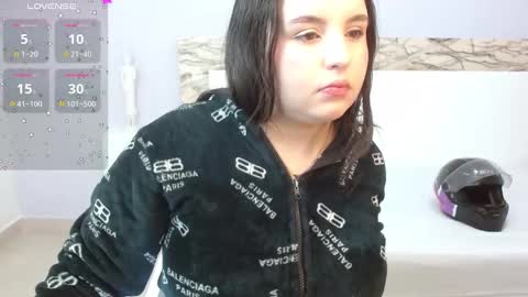 mariatayler1 online show from 01-05-25, 07:39