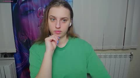 Snapshot of mariatess_ chatting on 02-23-26, 01:52 Mariia online show from 02-23-26, 01:52