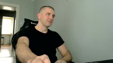 maribor5879 online show from 03-01-25, 10:55