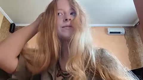 Kate online show from 06-12-26, 03:05