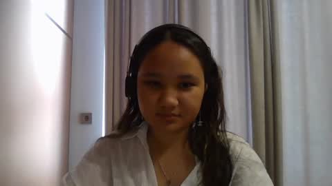 Snapshot of maricelaroese chatting on 07-23-26, 02:20 Vivi online show from 07-23-26, 02:20