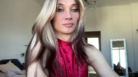 Mari online show from 04-09-26, 07:25