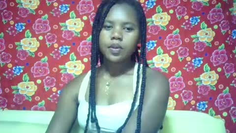 Snapshot of marie599194 chatting on 07-04-26, 04:07 marie599194 online show from 07-04-26, 04:07