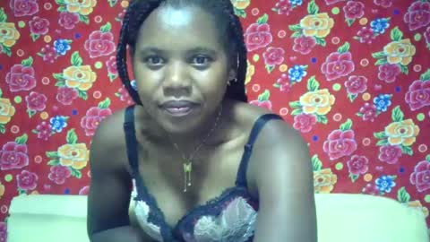 Snapshot of marie599194 chatting on 07-04-26, 04:24 marie599194 online show from 07-04-26, 04:24
