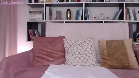 Maria online show from 09-18-25, 06:15