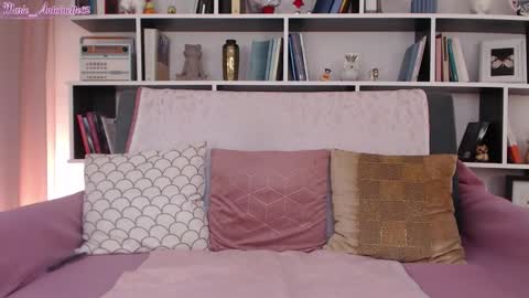 Maria online show from 10-26-25, 06:30