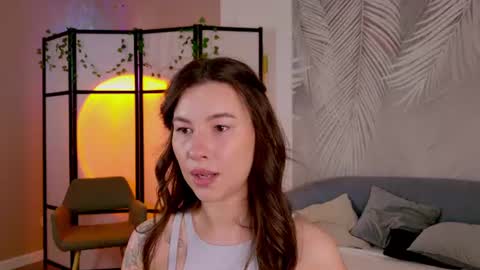 Snapshot of marie_diaze chatting on 07-19-26, 05:11 Marie LEAVE YOUR WITH ME online show from 07-19-26, 05:11