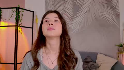 Snapshot of marie_diaze chatting on 07-22-26, 05:10 Marie LEAVE YOUR WITH ME online show from 07-22-26, 05:10
