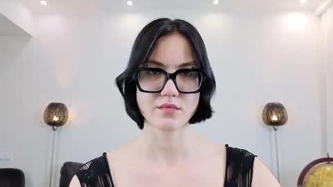 Marie Fitch online show from 01-08-26, 03:20