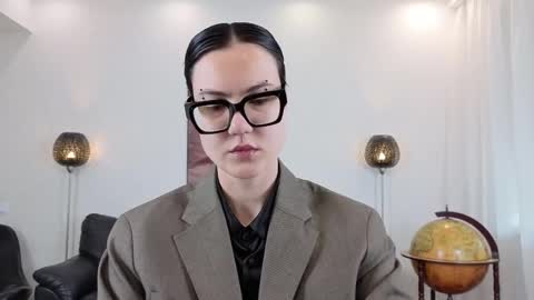 Snapshot of marie_fitch chatting on 05-13-26, 03:59 Marie Fitch online show from 05-13-26, 03:59