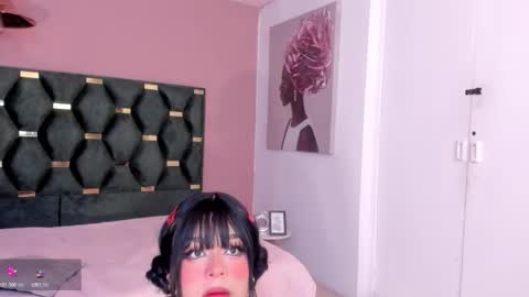 Marie online show from 11-18-25, 03:45