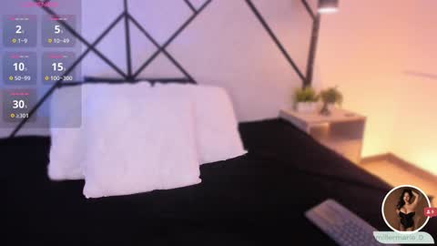 Snapshot of marie_miller_ chatting on 10-08-25, 12:14 M A R I E online show from 10-08-25, 12:14