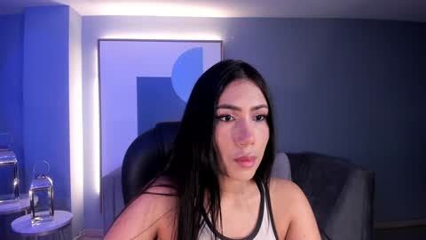 Snapshot of mariejane2 chatting on 12-10-24, 11:00 Im Marie Jane online show from 12-10-24, 11:00