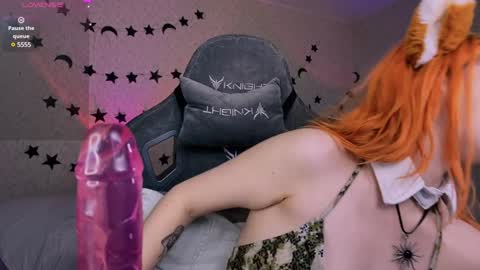 Snapshot of mariel_a_gold chatting on 01-12-25, 10:02 Mariel Gold online show from 01-12-25, 10:02