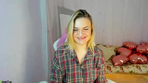 Mariel online show from 03-04-26, 01:11