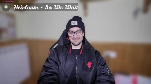 Marie online show from 12-20-25, 12:51