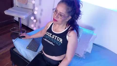 Snapshot of mariia_paulaa chatting on 07-07-26, 04:15 mariia_paulaa online show from 07-07-26, 04:15