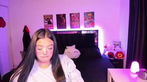 Mariana Hasper online show from 03-05-26, 01:56