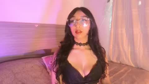 Snapshot of marijaneh chatting on 06-27-26, 08:47 Luna Dulk online show from 06-27-26, 08:47
