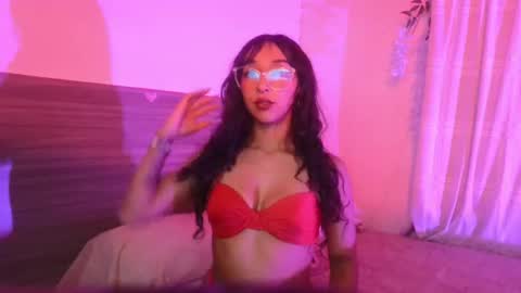 Snapshot of marijaneh chatting on 07-21-26, 08:49 Luna Dulk online show from 07-21-26, 08:49