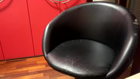 Snapshot of marikapikkola chatting on 06-02-26, 08:22 Mary... online show from 06-02-26, 08:22