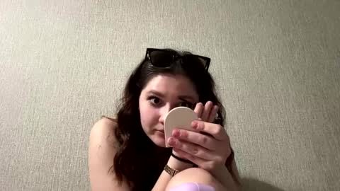 Emmie online show from 03-31-26, 09:10