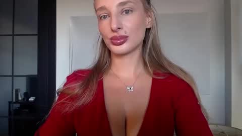 Snapshot of marilyndevilish chatting on 09-25-25, 07:23 MarilynDevilish online show from 09-25-25, 07:23
