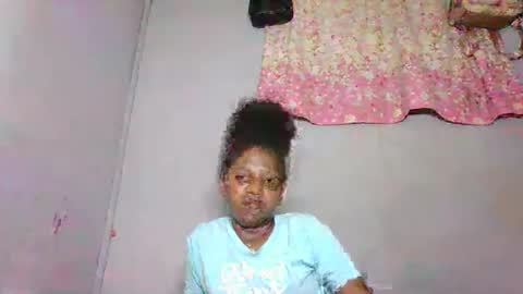 Snapshot of marina0506 chatting on 01-05-26, 05:27 marina0506 online show from 01-05-26, 05:27