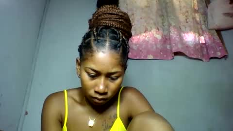 Snapshot of marina0506 chatting on 01-09-26, 10:51 marina0506 online show from 01-09-26, 10:51