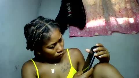 Snapshot of marina0506 chatting on 01-13-26, 08:19 marina0506 online show from 01-13-26, 08:19