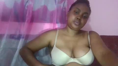 marinarahe online show from 12-17-25, 06:03