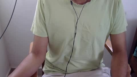 Snapshot of marinavine chatting on 03-29-26, 05:29 The SHY UncutBoy online show from 03-29-26, 05:29