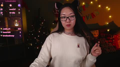 Snapshot of marine_vact chatting on 12-10-24, 11:40 Marine  online show from 12-10-24, 11:40