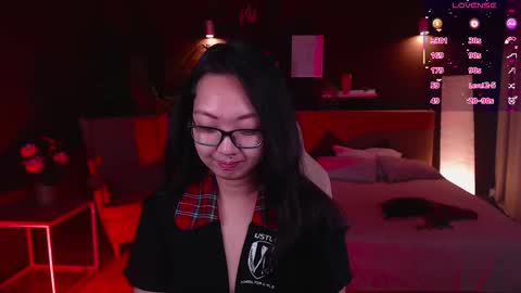 Snapshot of marine_vact chatting on 09-19-25, 02:07 Marine  online show from 09-19-25, 02:07