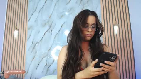 Snapshot of marinella16 chatting on 10-30-25, 09:26 Marinella16 online show from 10-30-25, 09:26