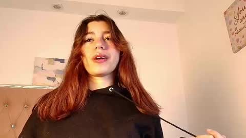 marinette online show from 11-06-25, 01:01